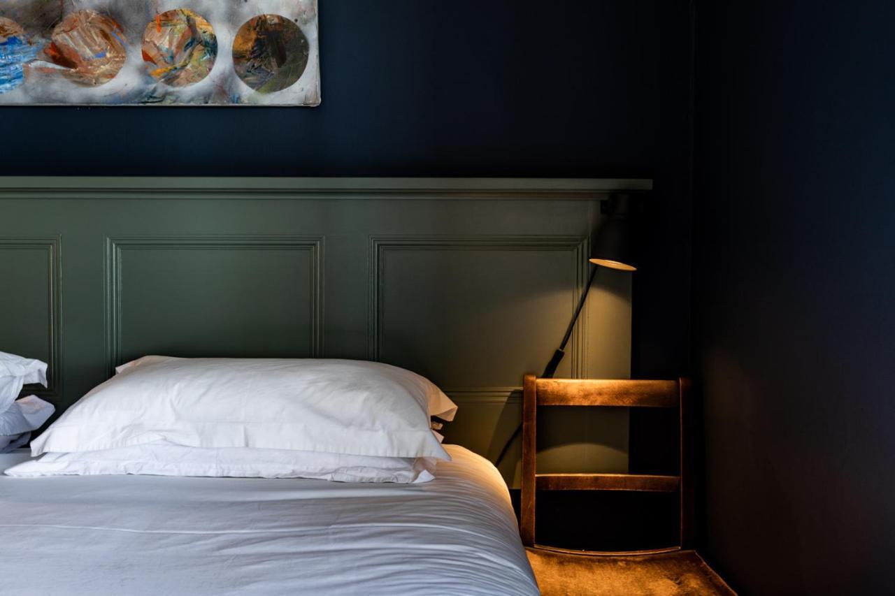 Bed and Breakfast The Old Vicarage Moylgrove Экстерьер фото